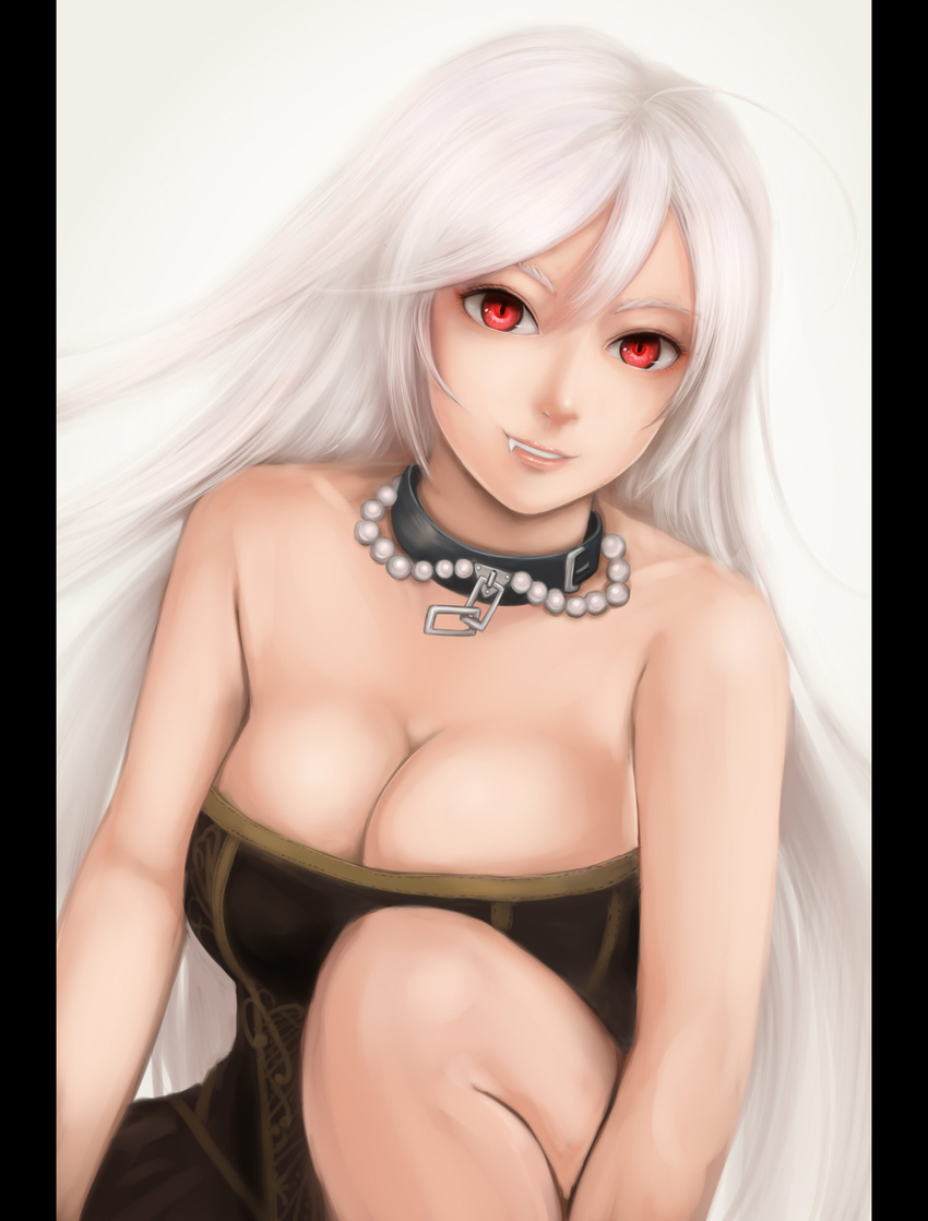 akashiya_moka bare_shoulders breasts cleavage collar fang highres inner_moka jewelry large_breasts lips long_hair moekyon necklace pearl_necklace red_eyes rosario+vampire smile solo vampire white_hair