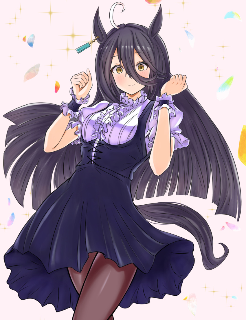 1girl ahoge alternate_costume animal_ears black_dress black_hair black_pantyhose blush breasts center_frills closed_mouth commentary_request confetti cowboy_shot dress earrings frilled_dress frills hair_between_eyes highres horse_ears horse_girl horse_tail jewelry long_hair looking_at_viewer manhattan_cafe_(umamusume) pantyhose puffy_short_sleeves puffy_sleeves short_sleeves simple_background single_earring small_breasts smile solo steam tail umamusume vandy76 very_long_hair white_background wrist_cuffs yellow_eyes