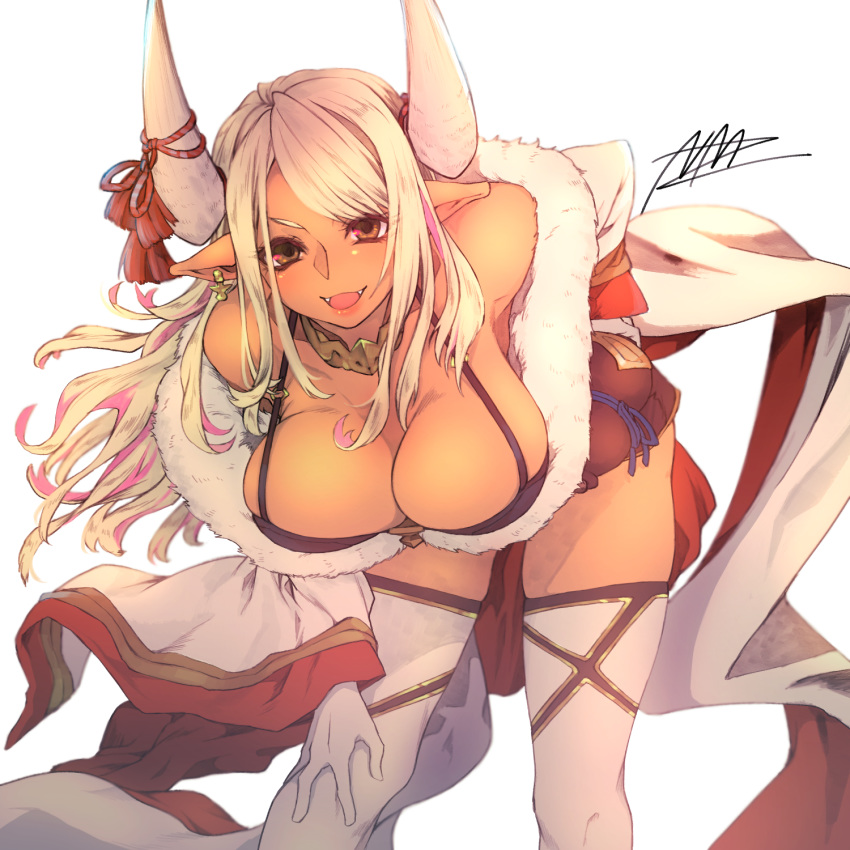 1girl bare_shoulders bent_over blonde_hair breasts brown_eyes cleavage dark_skin draph earrings fangs fur-trimmed_jacket fur_trim gloves granblue_fantasy highres horns jacket jewelry kuvira_(granblue_fantasy) large_breasts long_hair looking_at_viewer necklace nmz_(namazu) open_mouth pointy_ears signature solo thighhighs white_gloves white_legwear