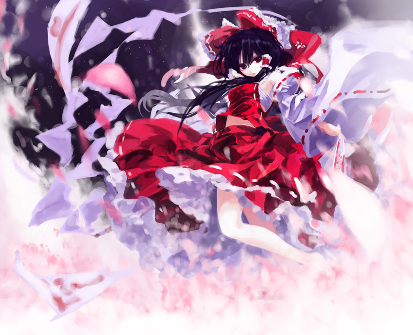 barefoot black_hair bow brown_eyes detached_sleeves hair_bow hakurei_reimu iseki_(kuroshura_no_tabiji) sarashi solo touhou