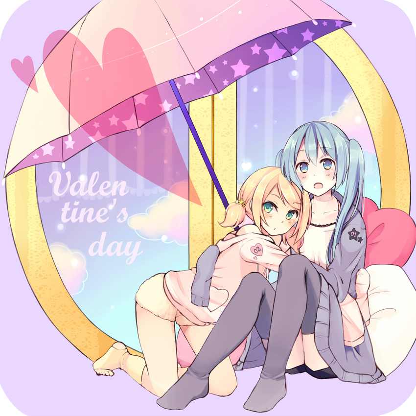 aqua_eyes aqua_hair blonde_hair cushion green_eyes hatsune_miku heart highres hug kagamine_rin kneeling long_hair multiple_girls open_mouth short_hair sitting socks star thighhighs twintails umbrella vocaloid wadaka