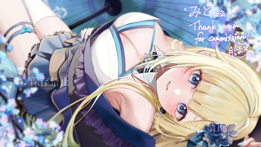 1girl aizawa_ema blonde_hair blue_eyes blunt_bangs breasts character_doll cleavage commission flower hair_flower hair_ornament highres horo_27 japanese_clothes kimono large_breasts long_hair short_kimono single_thighhigh skeb_commission solo thigh_strap thighhighs vspo!