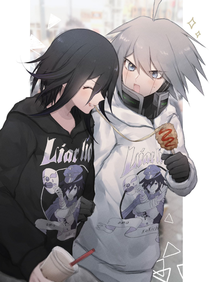 2boys ahoge android black_hair black_hoodie blue_eyes danganronpa_(series) danganronpa_v3:_killing_harmony drink eating food from_side grey_hair grin hair_between_eyes highres holding holding_drink holding_food hood hoodie k1-b0 long_sleeves looking_at_another male_focus medium_hair multiple_boys oma_kokichi open_mouth purple_hair robot robot_ears short_hair simple_background smile solo sparkle teiyan upper_body white_hoodie