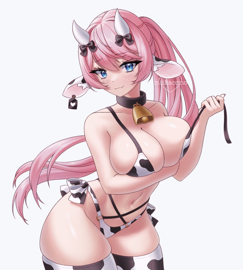 1girl animal_ear_fluff animal_ears animal_print arm_under_breasts artist_logo artist_name bell bikini black_bow black_collar blue_eyes bow breasts cleavage closed_mouth collar collarbone cow_ears cow_girl cow_horns cow_print cowbell ear_tag fang highleg highleg_bikini highres horn_bow horn_ornament horns large_breasts long_hair miiikaccino navel neck_bell o-ring o-ring_bikini original pink_hair ponytail side-tie_bikini_bottom solo swimsuit two-tone_bikini two-tone_thighhighs