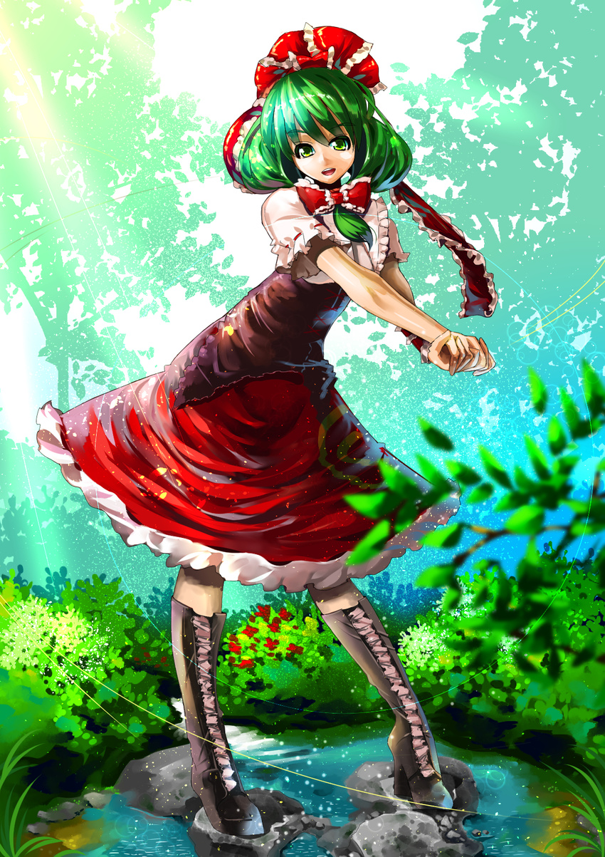 blurry boots bow depth_of_field dress flower frills front_ponytail green_eyes green_hair hair_bow hair_ribbon hands_clasped highres kagiyama_hina light_rays open_mouth own_hands_together ribbon rock smile solo sunbeam sunlight touhou umigarasu_(kitsune1963) water wrist_ribbon