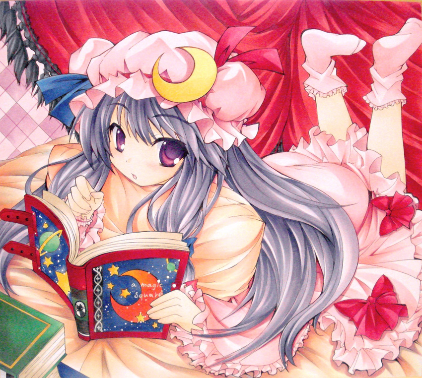 argyle bad_id bad_pixiv_id bed book crescent highres long_hair lying on_stomach patchouli_knowledge pink_legwear planet purple_eyes purple_hair shikishi socks solo star star_(sky) touhou traditional_media very_long_hair yukitsuki_kokoro