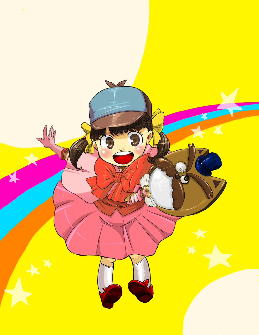 :d absurdres bag blush bow bowtie brown_eyes brown_hair child doujima_nanako gloves handbag hat highres looking_at_viewer midoriimo monocle open_mouth outstretched_arm persona persona_4 pigeon-toed red_bow red_neckwear round_teeth short_twintails simple_background smile solo star teeth twintails yellow_background