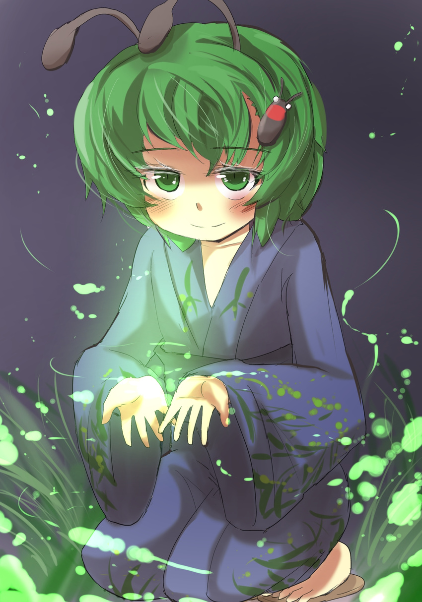 antennae blush fireflies gaoo_(frpjx283) green_eyes green_hair hair_ornament highres japanese_clothes kimono solo touhou wriggle_nightbug yukata