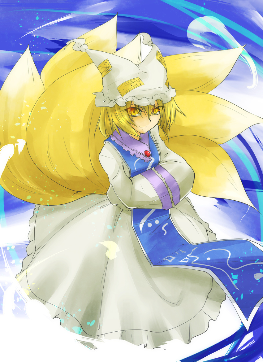 blonde_hair dress fox_tail hands_in_opposite_sleeves hat highres kakao_(noise-111) solo tabard tail touhou yakumo_ran yellow_eyes