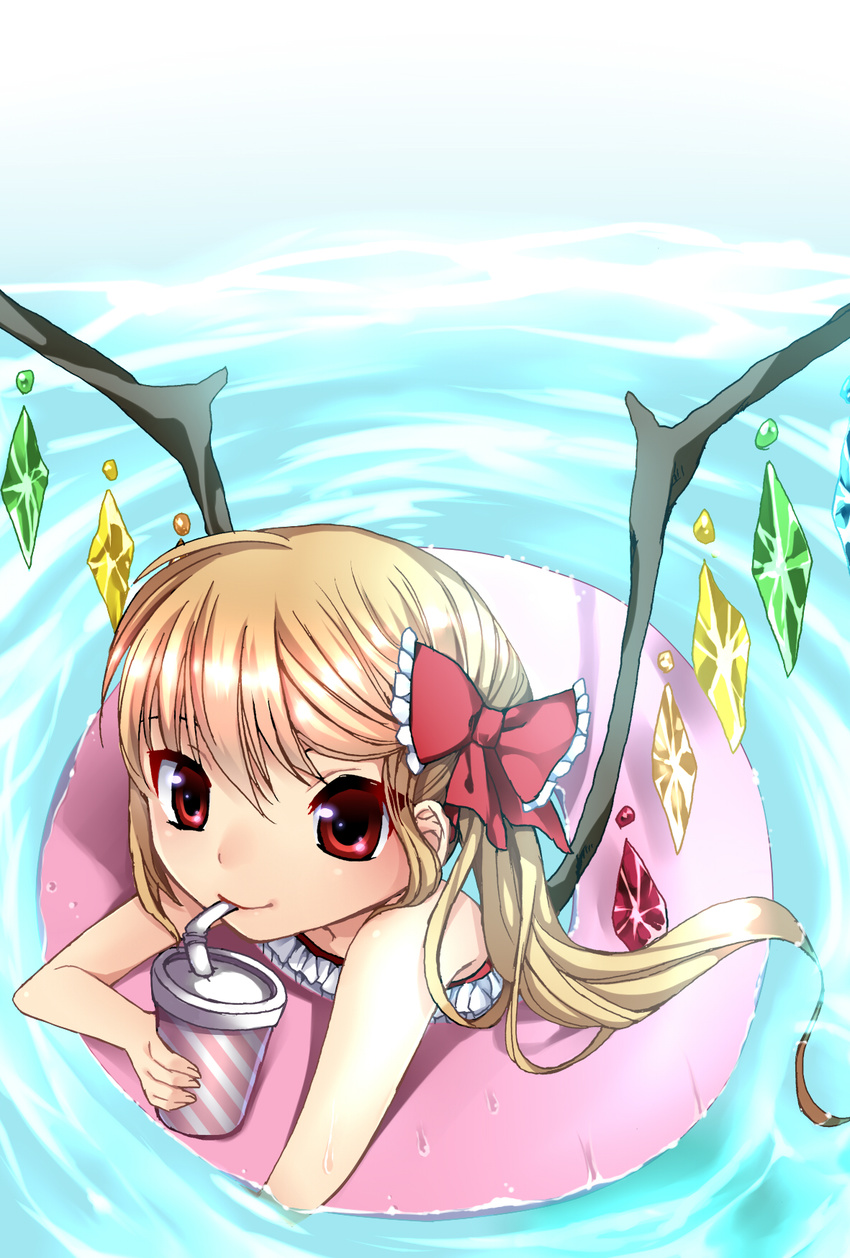 akayan alternate_costume bad_id bad_pixiv_id bare_shoulders blonde_hair cup drinking drinking_straw flandre_scarlet floating hair_ribbon highres innertube looking_at_viewer red_eyes ribbon ripples short_hair side_ponytail smile solo swimsuit touhou water water_drop wings