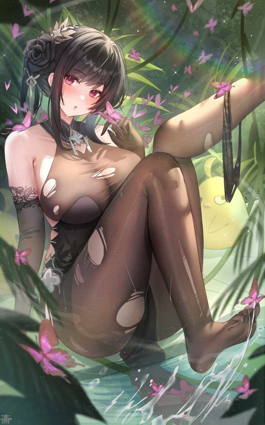 1girl absurdres azur_lane bare_shoulders black_hair blush breasts chen_hai_(azur_lane) highres large_breasts looking_at_viewer solo tansuan_(ensj3875) torn_clothes