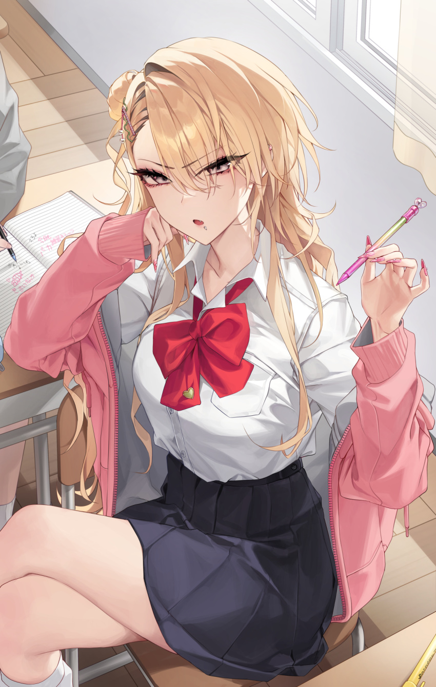 1girl annoyed asymmetrical_bangs black_skirt blonde_hair bow bowtie chair classroom collared_shirt crossed_legs desk dress_shirt ear_piercing elbow_rest eyes_visible_through_hair fang grey_eyes grey_jacket gyaru hair_bun hair_ornament hair_over_eyes hairclip head_rest highres holding holding_pen jacket kogal leg_warmers lip_piercing long_hair long_sleeves looking_at_viewer miniskirt multicolored_nails nail_polish notebook off_shoulder open_clothes open_jacket open_mouth original pen piercing pink_jacket pink_nails pleated_skirt red_bow red_bowtie sabotensuteeki school school_chair school_desk school_uniform scowl shirt single_side_bun sitting skirt solo_focus thighs v-shaped_eyebrows very_long_hair white_shirt window wing_collar writing zipper