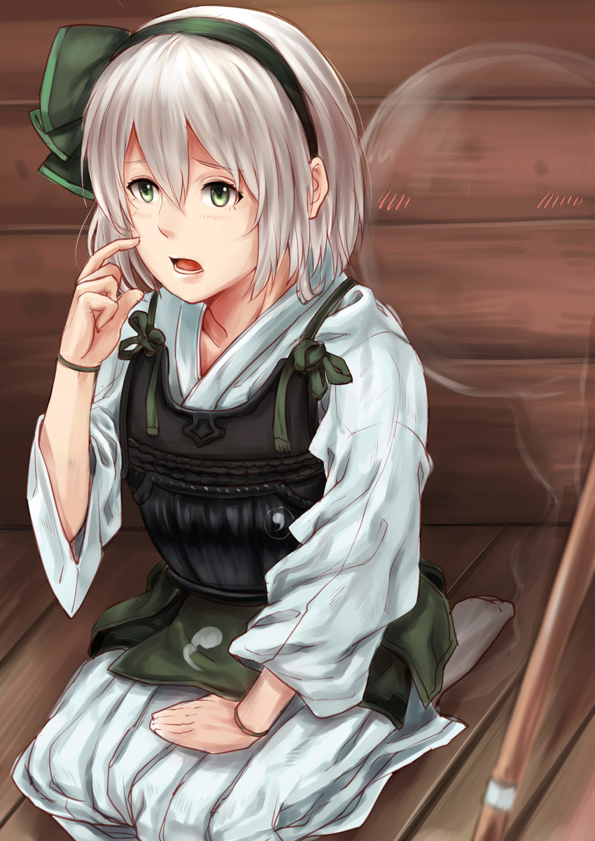 absurdres armor bad_id bad_pixiv_id blush bow green_eyes green_hair hair_bow hakama highres japanese_clothes kendo konpaku_youmu konpaku_youmu_(ghost) kurohane open_mouth seiza silver_hair sitting solo sword touhou weapon white_hair white_hakama wooden_sword