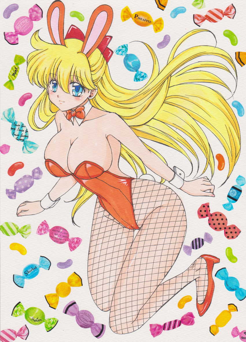 aino_minako animal_ears bishoujo_senshi_sailor_moon blonde_hair breasts bunny_ears bunny_girl bunnysuit collar detached_collar highres long_hair rascal_(n119) sailor_venus wrist_cuffs