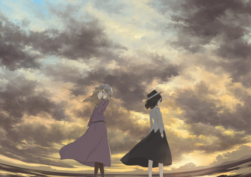 2girls blonde_hair blue_eyes clouds dress hat haya_kewi maribel_han sky touhou usami_renko