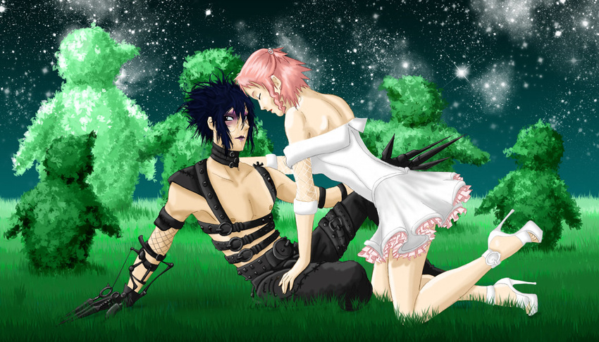 1girl black_hair cosplay couple dress edward_scissorhands edward_scissorhands_(character) edward_scissorhands_(character)_(cosplay) halloween haruno_sakura hetero kim_boggs kim_boggs_(cosplay) naruto naruto_(series) pengwynfiend pink_hair uchiha_sasuke white_dress