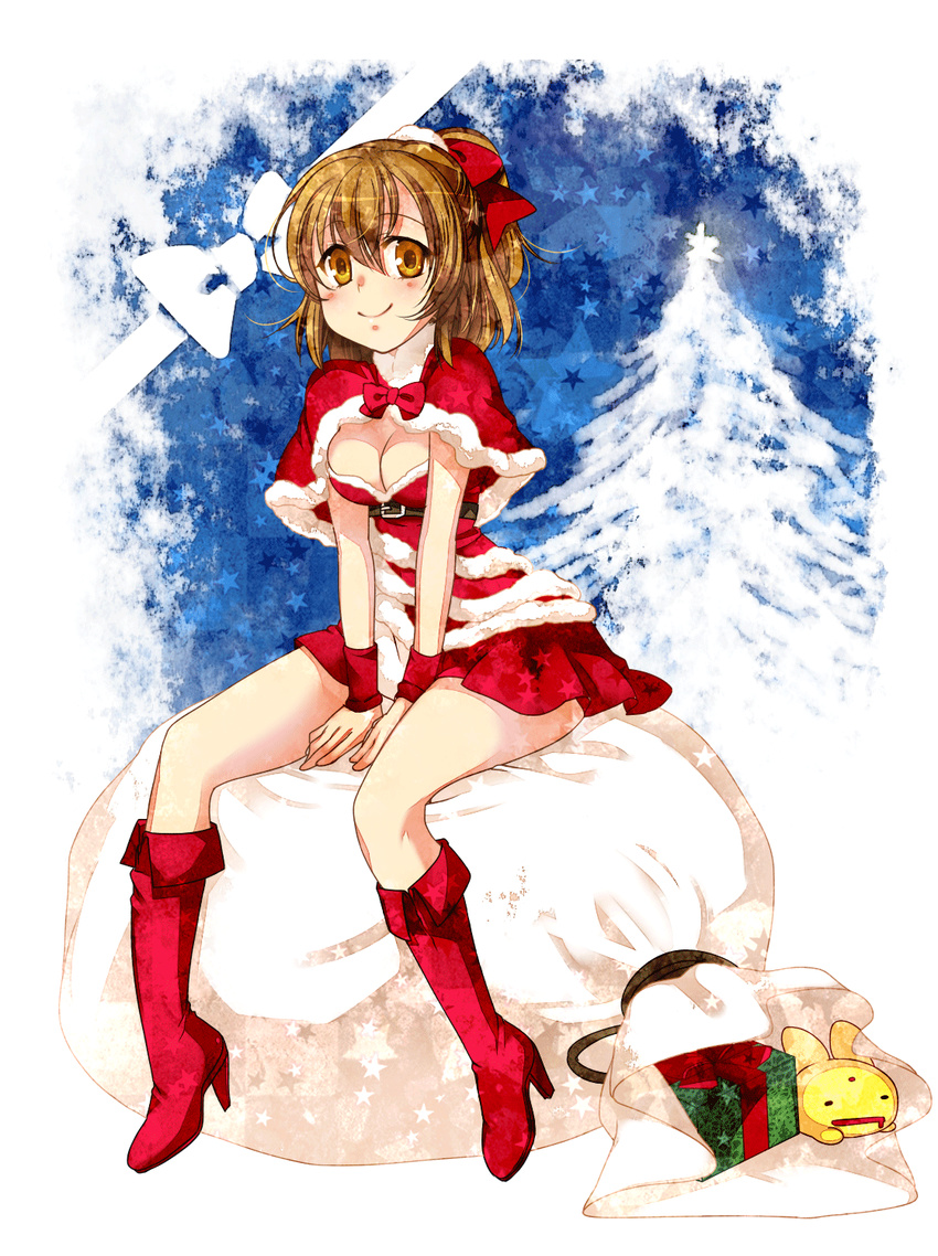 arle_nadja blush boots bow breasts brown_eyes brown_hair carbuncle_(puyopuyo) christmas dress high_heels highres looking_at_viewer madou_monogatari medium_breasts oyuki_(otozuki_mozuku) puyopuyo sack santa_costume short_hair short_ponytail sitting smile solo tree