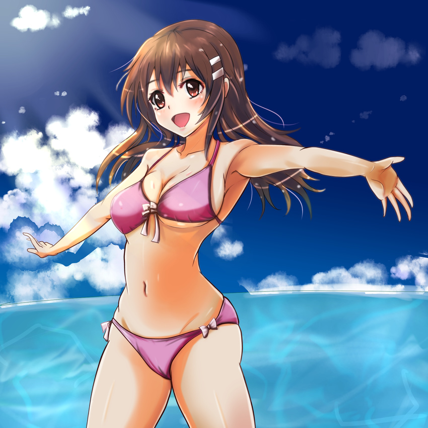 bikini brown_hair front-tie_top hair_ornament hairclip highres long_hair niimi_haruka_(photokano) open_mouth outstretched_arms photokano red_eyes side-tie_bikini smile solo swimsuit tranquilizer_(bestcenter) water