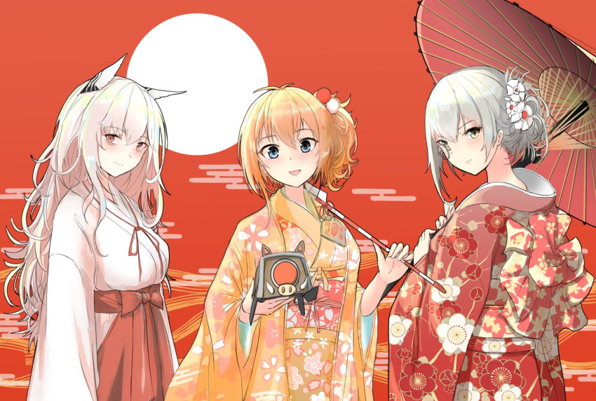 3girls animal_ears bags_under_eyes blue_eyes cat_ears chinese_new_year chinese_zodiac commentary_request dinergate_(girls_frontline) girls_frontline grey_hair helianthus_(girls_frontline) japanese_clothes kalina_(girls_frontline) kimono looking_at_viewer miko monocle multiple_girls orange_hair persica_(girls_frontline) pig_ears pink_hair red_eyes take_(trude1945oneetyan) tusks umbrella year_of_the_pig yellow_eyes