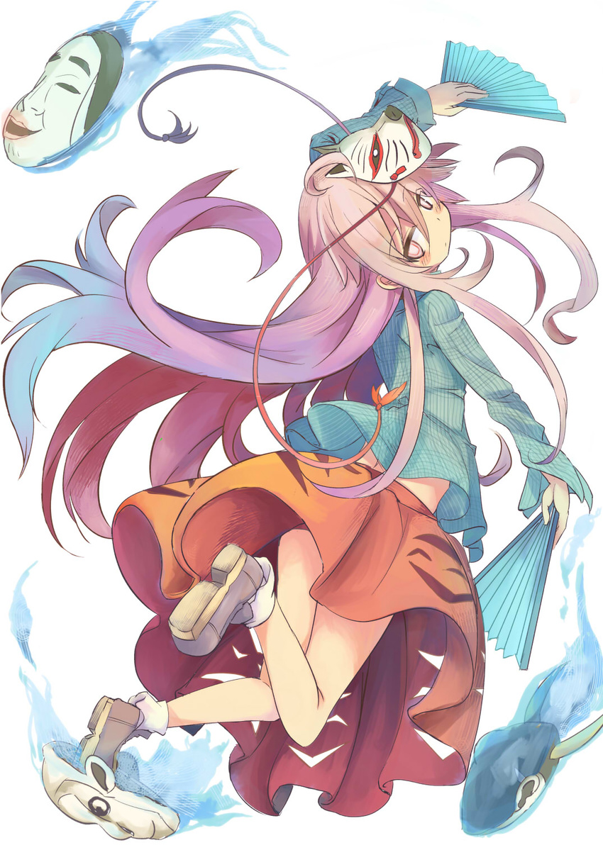 bow dancing dual_wielding expressionless face_mask fan folding_fan fox_mask hata_no_kokoro highres holding long_hair long_sleeves looking_at_viewer looking_back majima mask monkey_mask oni_mask pink_eyes pink_hair shirt simple_background skirt solo touhou very_long_hair white_background wide_sleeves