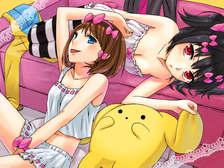 403_(artist) black_hair blue_eyes blush bow breasts brown_hair camisole cleavage collarbone couch hair_bow lying medium_breasts midriff multiple_girls navel on_side red_eyes ren_(wooser) rin_(wooser) sitting striped striped_legwear thighhighs wooser_(character) wooser_no_sono_higurashi