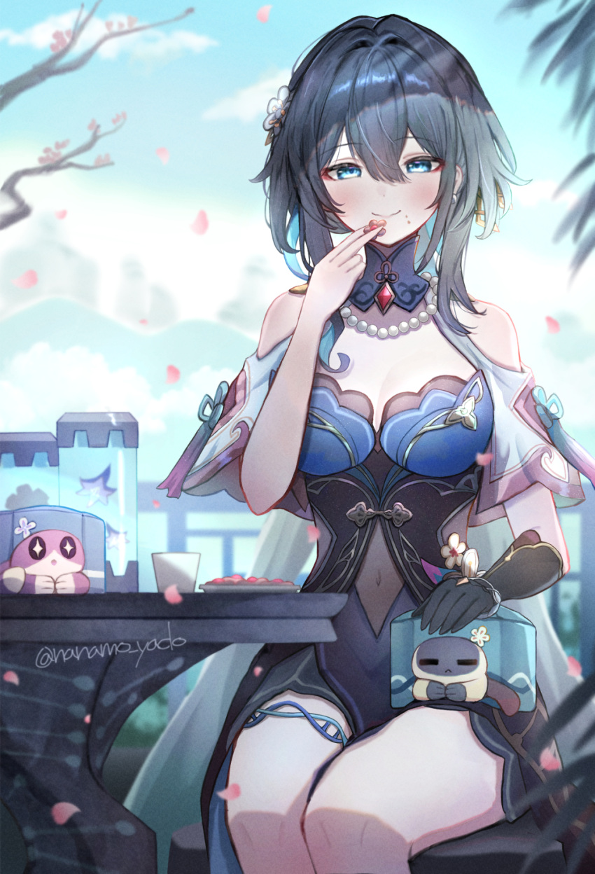 1girl bare_shoulders bead_necklace beads black_hair blue_dress blue_eyes blue_sky blush brooch cat cherry_blossoms clothing_cutout cloud commentary_request covered_navel cup day dress feet_out_of_frame hand_up highres honkai:_star_rail honkai_(series) jewelry long_hair looking_at_viewer nanamo_yado necklace outdoors petals ruan_mei_(honkai:_star_rail) short_sleeves shoulder_cutout sitting sky smile table thigh_strap