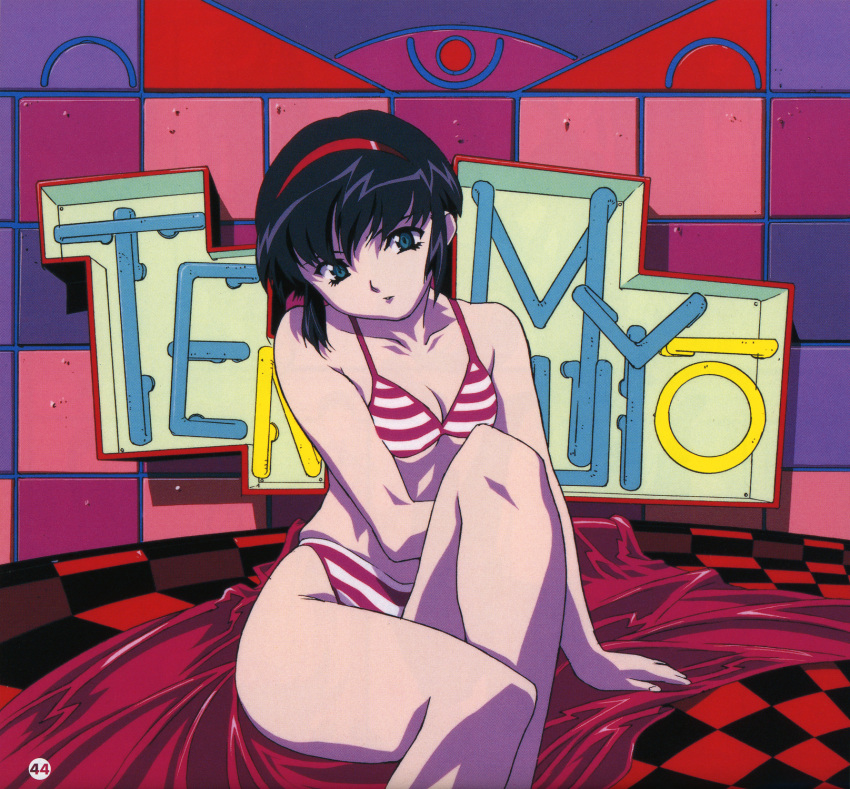 1990s_(style) 1girl bikini black_hair breasts cleavage copyright_name feet_out_of_frame green_eyes hair_ornament hairband highres knee_up kumashiro_sakuya looking_at_viewer non-web_source official_art page_number parted_lips red_hairband red_headwear retro_artstyle scan scan_artifacts shin_tenchi_muyou! short_hair sidelocks sitting small_breasts solo striped_bikini striped_clothes swimsuit tenchi_muyou!