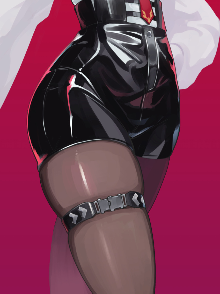 1girl black_shorts close-up dalcom gradient_background high-waist_shorts highres hololive latex_shorts long_sleeves necktie puffy_long_sleeves puffy_sleeves red_background red_necktie shiny_clothes shorts skindentation solo takane_lui takane_lui_(1st_costume) thigh_strap thighs virtual_youtuber