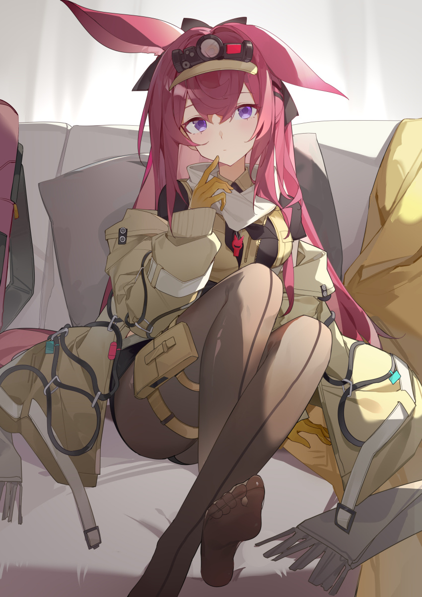 1girl absurdres animal_ears arknights black_pantyhose black_shirt black_shorts breasts couch gloves highres jacket long_hair looking_at_viewer medium_breasts no_shoes on_couch open_clothes open_jacket pantyhose pink_hair purple_eyes rabbit_ears rabbit_girl ray_(arknights) shirt shorts soles solo user_dykc7832 very_long_hair visor_cap yellow_gloves