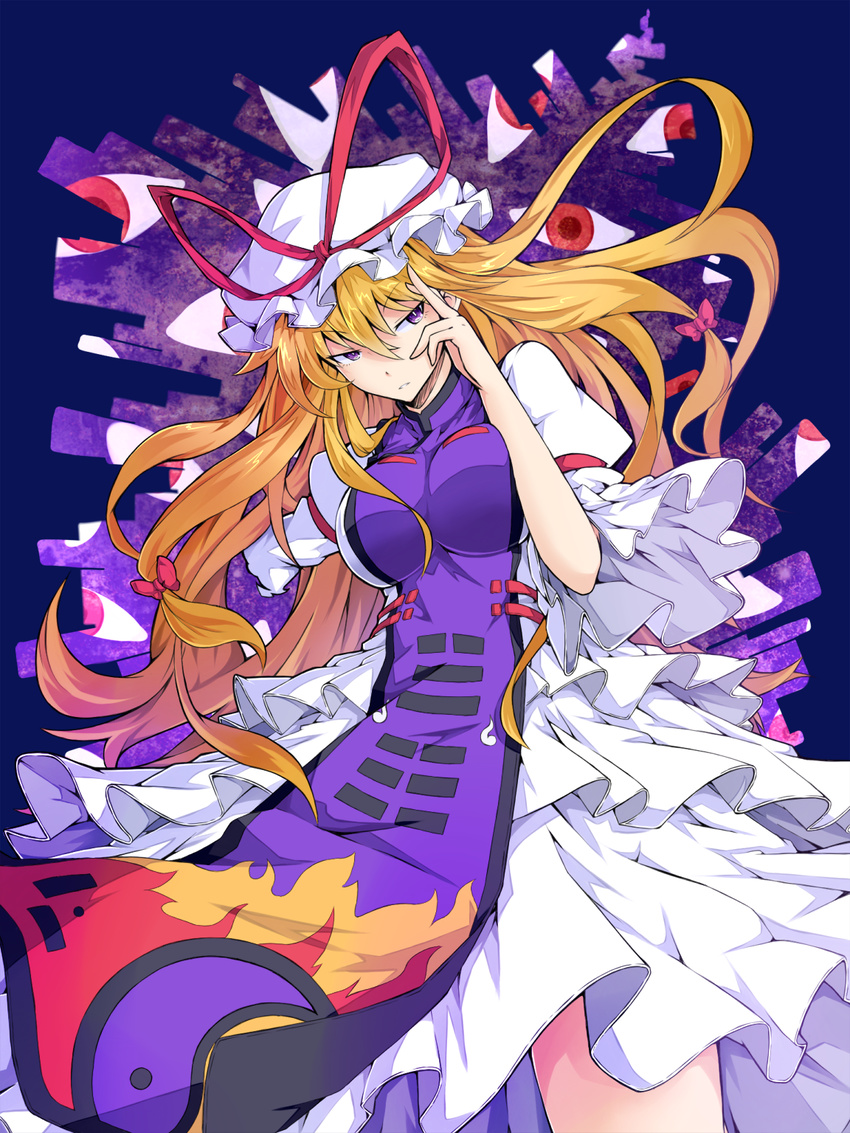 blonde_hair bow dress gap hair_bow hand_on_own_face hat highres ishimu long_hair purple_eyes ribbon solo tabard touhou yakumo_yukari