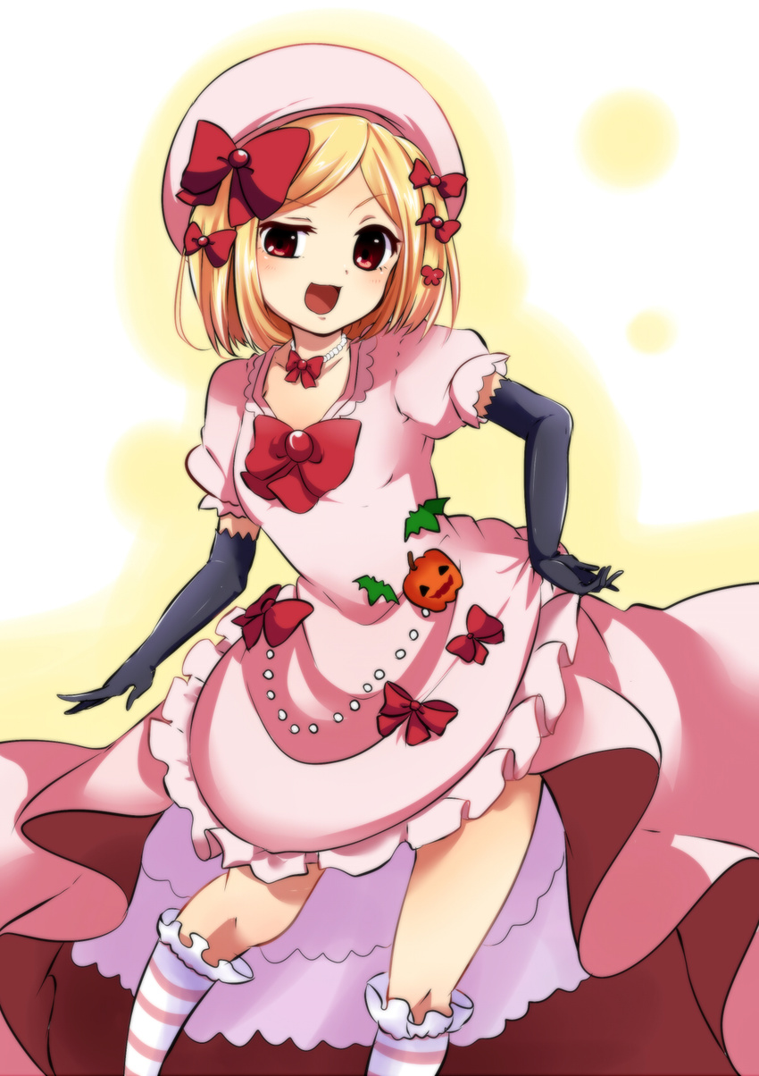 black_gloves blonde_hair bobby_socks bow dress elbow_gloves gloves hair_bow hat highres kneehighs lambdadelta looking_at_viewer negiko open_mouth pink_hat red_eyes short_hair smile socks solo striped striped_legwear umineko_no_naku_koro_ni uneven_eyes