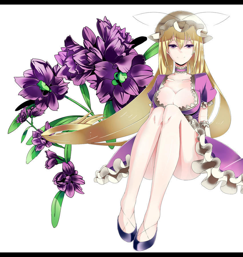 blonde_hair breasts cleavage colored_eyelashes elbow_gloves eyelashes floral_background flower gloves hat highres large_breasts legs light_smile long_hair purple_eyes shinoi sitting solo touhou yakumo_yukari