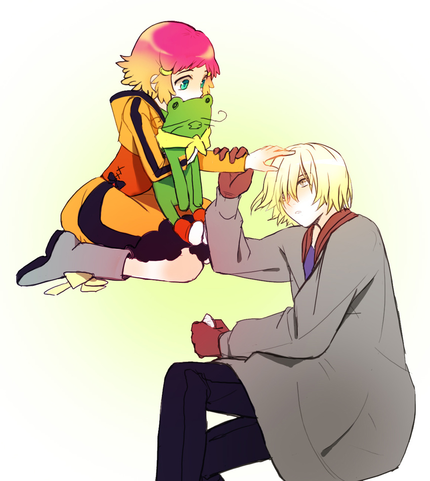 1girl aquarion_(series) aquarion_evol blonde_hair coat gloves gradient_hair green_eyes hair_ornament highres jin_musou multicolored_hair orange_hair purple_hair shokill short_hair stuffed_animal stuffed_frog stuffed_toy tama_(aquarion) yunoha_thrul