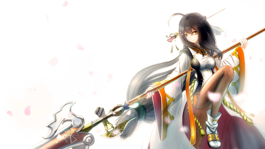 1girl ahoge ara_han black_hair closed_mouth elsword female gold_eyes hair_ornament hair_stick highres kikivi long_hair looking_at_viewer polearm smile solo spear straight_hair traditional_clothes weapon white_background yellow_eyes