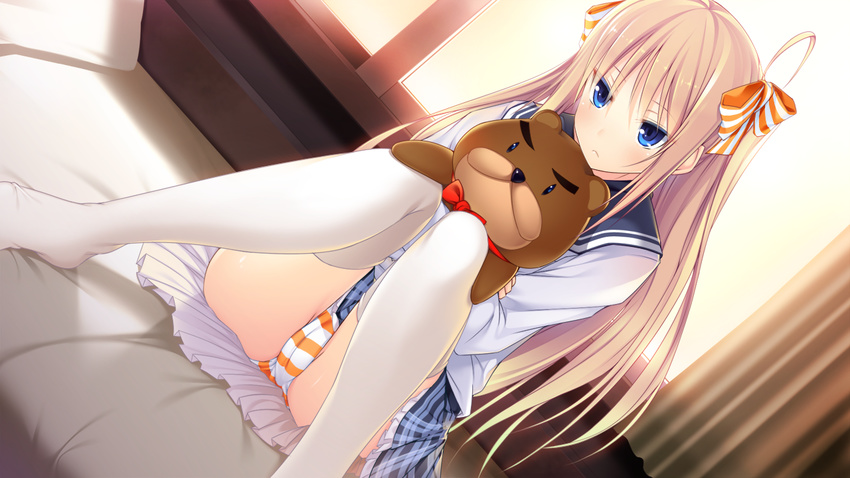 aimai_renai blonde_hair blue_eyes bow game_cg interheart long_hair panties saeki_minami satofuji_masato seifuku striped_panties teddy_bear thighhighs underwear