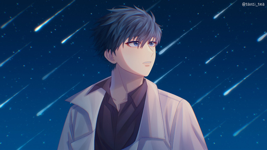 1boy absurdres bad_id bad_twitter_id black_hair black_shirt blue_eyes coat collared_shirt highres kim_dokja looking_up male_focus omniscient_reader's_viewpoint shirt shooting_star sky solo star_(sky) starry_sky taozi_tea upper_body white_coat