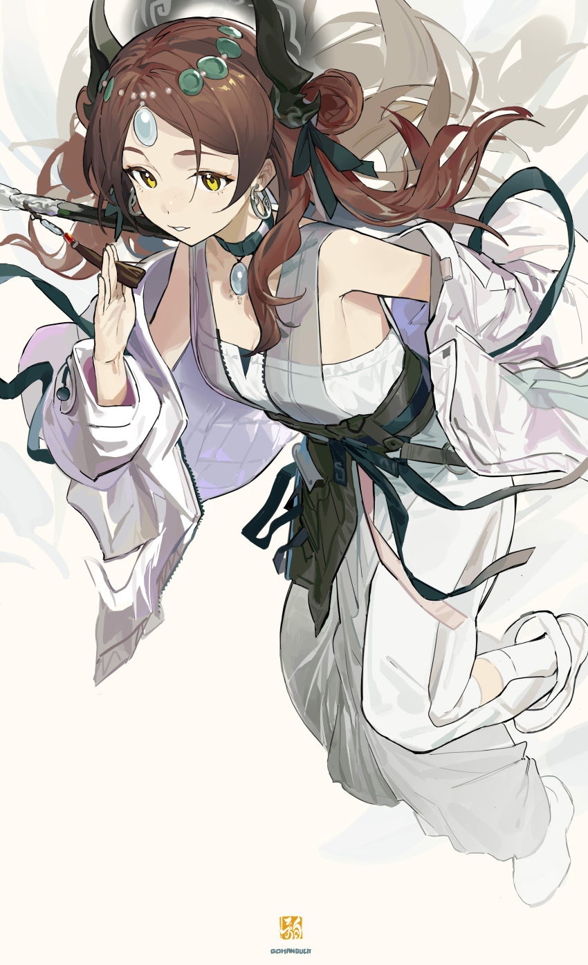 1girl absurdres arknights bare_shoulders black_choker brown_hair choker commentary_request gohanduck hand_up highres horns jacket jieyun_(arknights) jieyun_(away_from_dust)_(arknights) long_hair long_sleeves looking_at_viewer official_alternate_costume pants parted_lips shoes solo strapless tube_top white_footwear white_jacket white_pants yellow_eyes