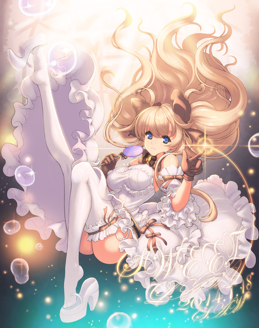 bare_shoulders blonde_hair blue_eyes bow breasts brown_gloves candy dated detached_sleeves dress ecell food gloves hair_bow high_heels highres isfeldt large_breasts leg_up lollipop long_hair looking_at_viewer shoe_dangle smile solo sword_girls thighhighs twintails white_legwear