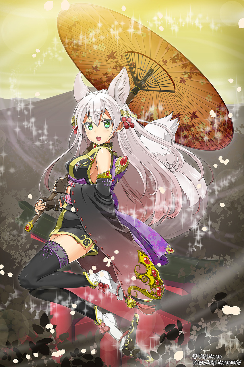 animal_ears breasts fingerless_gloves gloves green_eyes grey_hair highres kimura_shigetaka medium_breasts original sideboob solo tail thighhighs umbrella