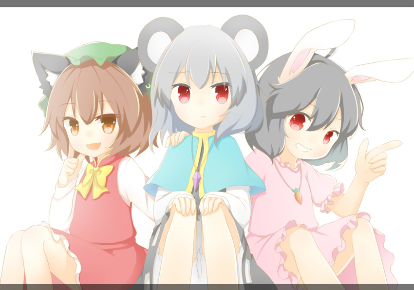 animal_ears bad_id bad_pixiv_id black_hair bow brown_eyes brown_hair bunny_ears capelet carrot_necklace cat_ears chen dress earrings ellipsis_(mitei) grey_hair grin hat inaba_tewi jewelry letterboxed looking_at_viewer mouse_ears multiple_girls nazrin pendant pink_dress pointing red_eyes short_hair smile touhou