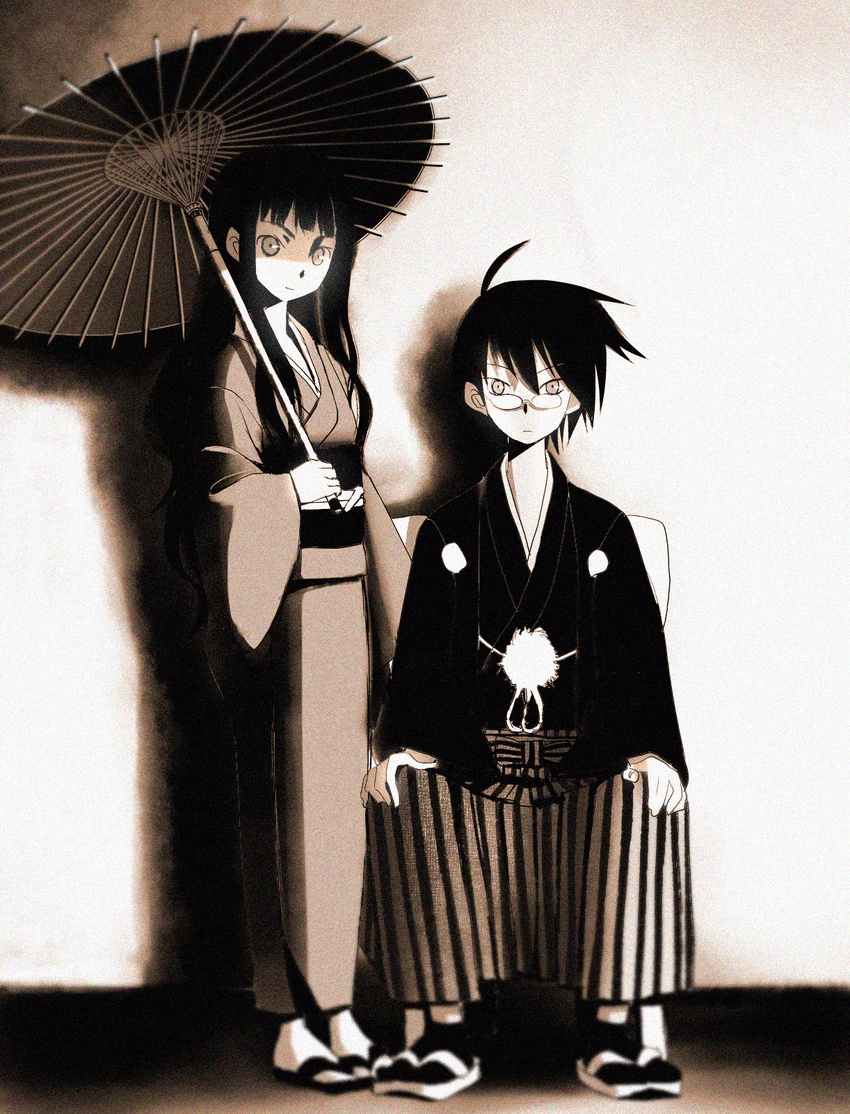 1girl glasses highres itoshiki_nozomu itoshiki_rin japanese_clothes kimono monochrome oriental_umbrella sayonara_zetsubou_sensei sepia shadow siblings sorethroat umbrella