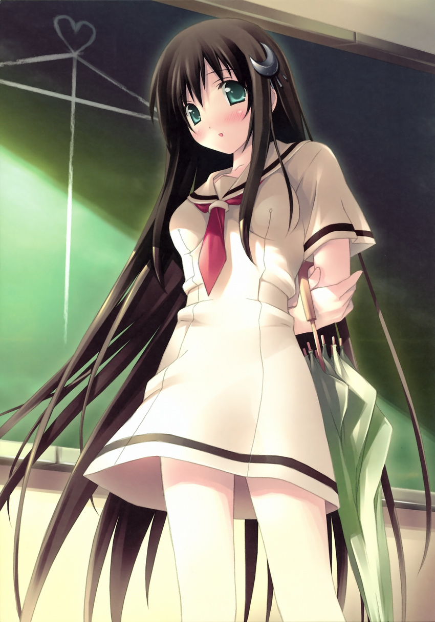 absurdres amesarasa black_hair blush chiyokawa_rin dress green_eyes hair_ornament highres kantoku long_hair sailor_dress school_uniform solo umbrella