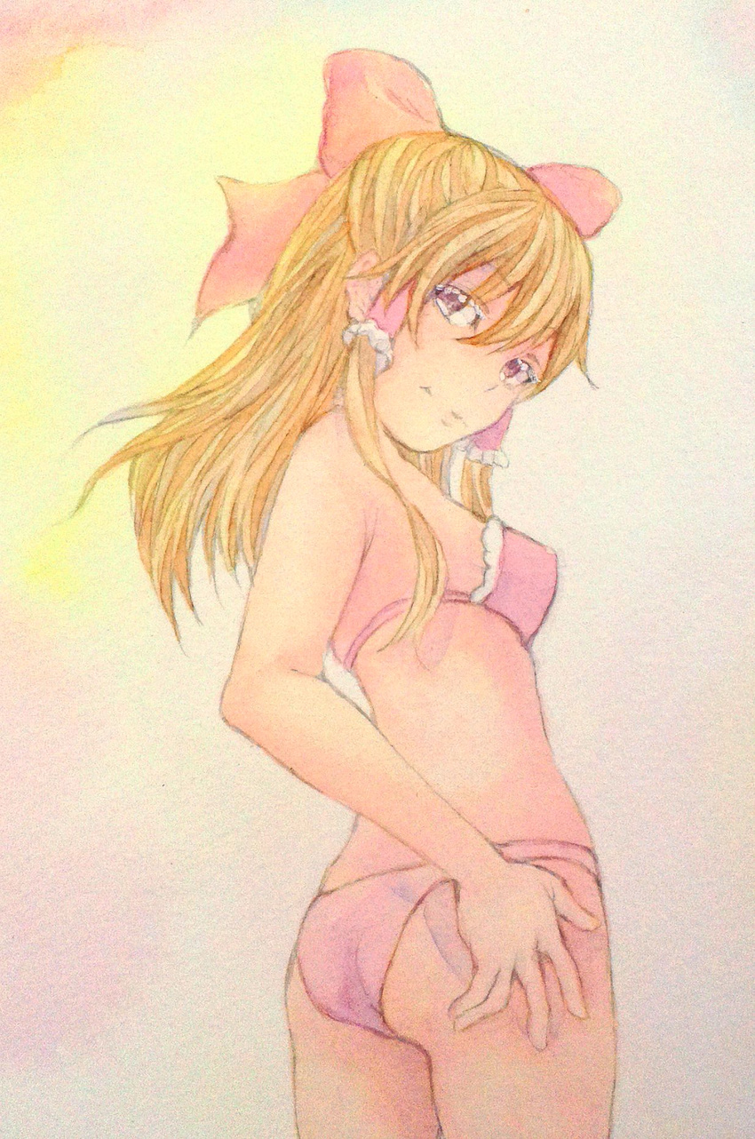alternate_costume ass bikini bow breasts brown_eyes brown_hair expressionless from_side hair_bow hair_tubes hakurei_reimu highres looking_at_viewer looking_to_the_side pink_background red_bikini small_breasts solo swimsuit touhou traditional_media watercolor_(medium) yuyu_(00365676)