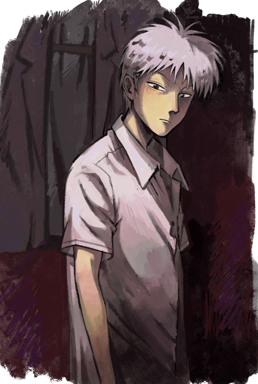 1boy absurdres akagi:_yami_ni_oritatta_tensai akagi_shigeru black_eyes brown_background closed_mouth collared_shirt commentary_request expressionless fukumoto_mahjong grey_hair highres looking_at_viewer male_focus medium_bangs shirt short_hair short_sleeves solo upper_body white_shirt yannchann