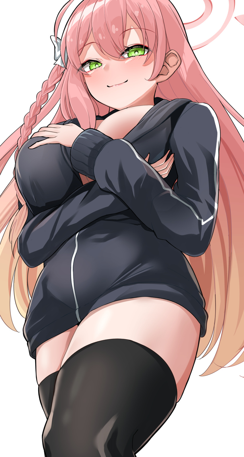 1girl absurdres ahoge black_jacket black_thighhighs blue_archive blush braid breasts closed_mouth feet_out_of_frame green_eyes hair_between_eyes halo hanako_(blue_archive) highres jacket large_breasts long_hair long_sleeves looking_at_viewer nigori_(keydoor) pink_hair pink_halo simple_background single_braid smile solo thighhighs white_background