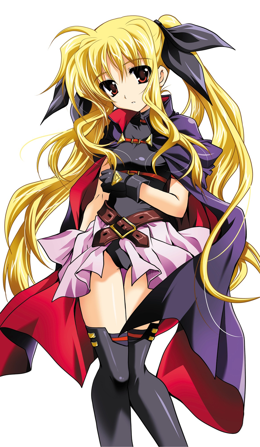 blonde_hair cape fate_testarossa gloves highres kanna_(plum) long_hair lyrical_nanoha mahou_shoujo_lyrical_nanoha red_eyes solo thighhighs twintails very_long_hair