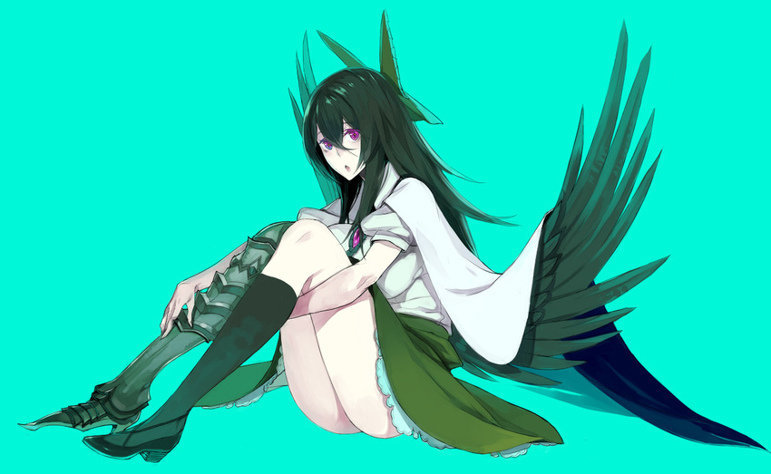 alternate_eye_color black_hair black_legwear black_wings cape fakepucco full_body green_background hair_ornament hair_ribbon kneehighs legs_up long_hair mismatched_footwear mismatched_legwear open_mouth pink_hair puffy_sleeves reiuji_utsuho ribbon shirt short_sleeves simple_background single_kneehigh sitting skirt solo third_eye touhou upskirt wings