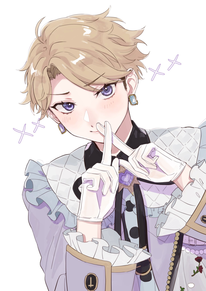 1boy androgynous blonde_hair brown_hair closed_mouth cross_x_mark_(ensemble_stars!) earrings ensemble_stars! gloves highres jewelry looking_at_viewer male_focus multicolored_hair narukami_arashi purple_eyes purple_shirt shirt smile solo sushi_171 white_gloves