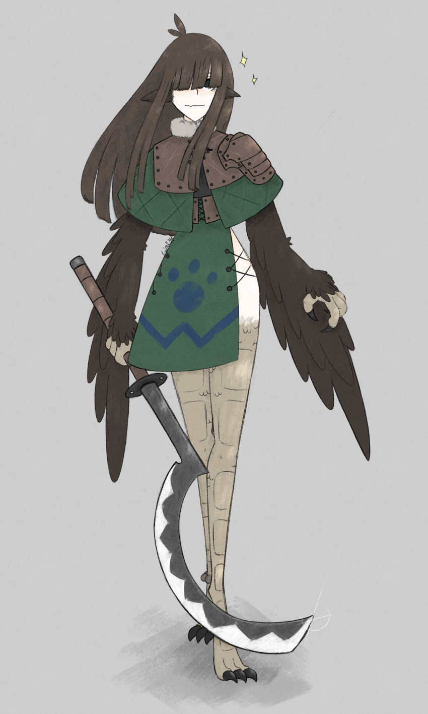 1girl @_@ absurdres animal_ears armored_capelet artist_name bird_ears bird_legs black_feathers black_hair black_wings capelet claws commentary crowe_(gimli34) digitigrade feathers gimli34 green_capelet green_eyes grey_background hair_over_eyes harpy highres holding holding_sword holding_weapon khopesh long_hair monster_girl original side_slit simple_background solo sparkle sword talons weapon winged_arms wings