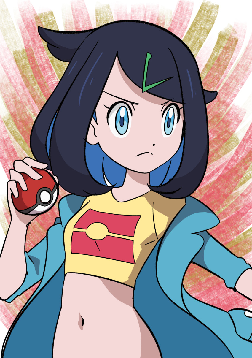 1girl adapted_costume black_hair colored_inner_hair commentary_request cowlick cropped_shirt green_jacket hainchu hair_ornament hairclip hand_up highres holding holding_poke_ball jacket liko_(pokemon) looking_to_the_side midriff multicolored_hair navel open_clothes open_jacket poke_ball poke_ball_(basic) pokemon pokemon_(anime) pokemon_horizons print_shirt shirt solo upper_body yellow_shirt